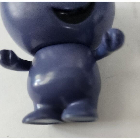 Cricut Cutie Twilight Collectible Figurine 7.6cm Tall Ages 12+ Cute Desk Buddy - Picture 11 of 16